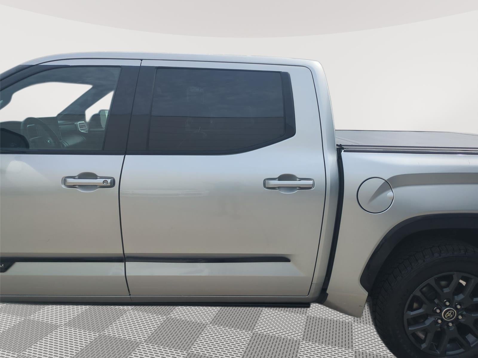 2022 Toyota Tundra Platinum