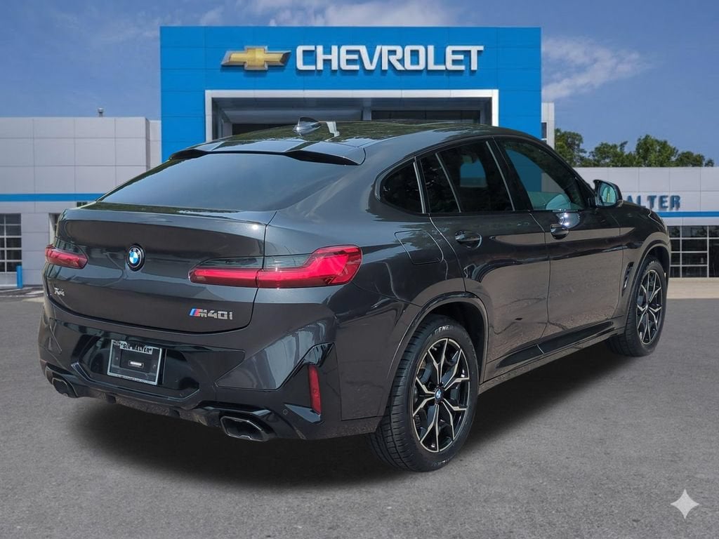 2023 BMW X4 M40i