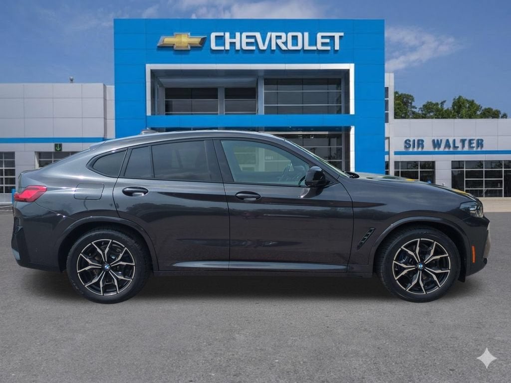 2023 BMW X4 M40i