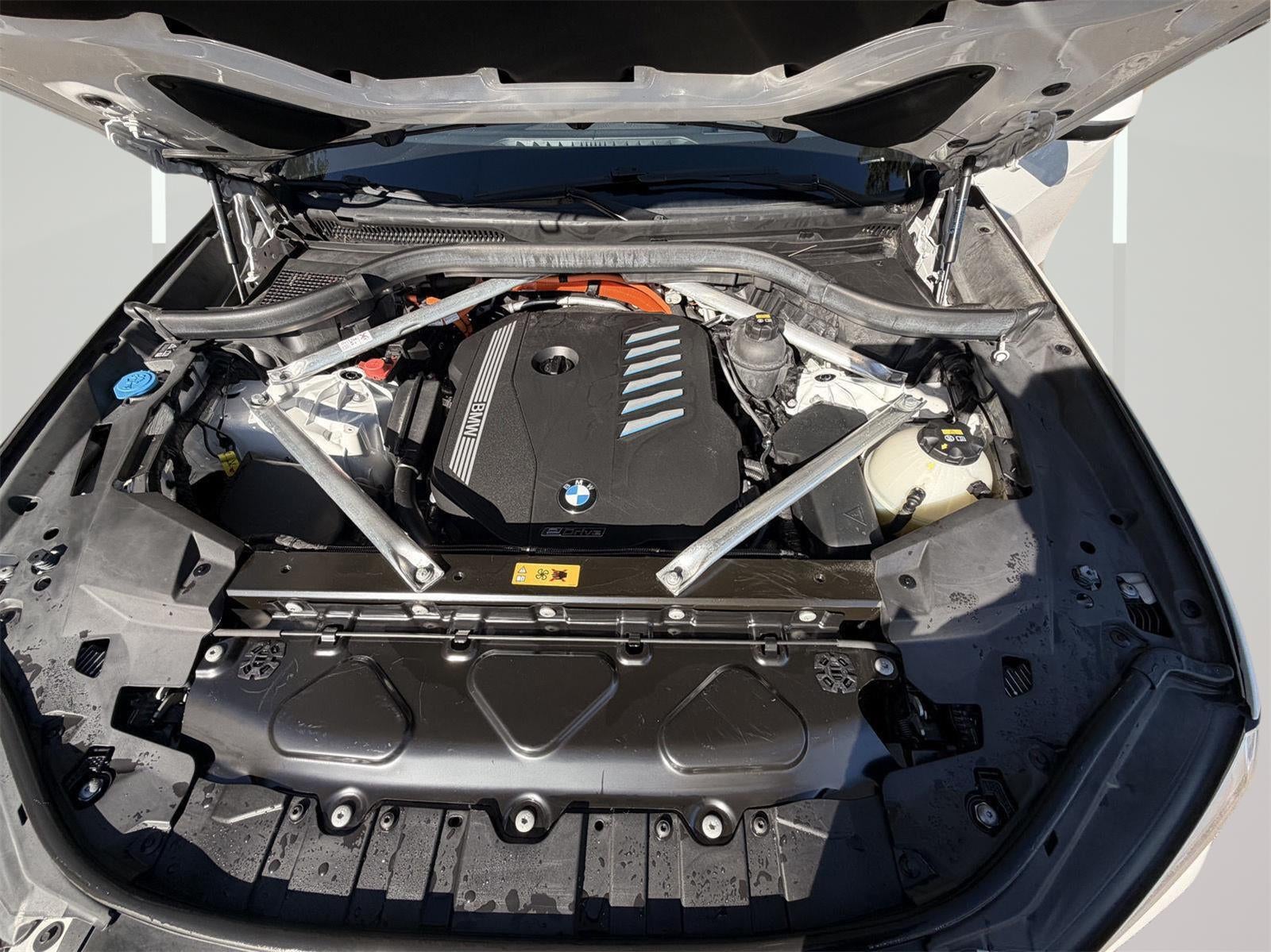 2021 BMW X5 PHEV xDrive45e