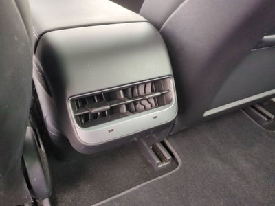 2022 Tesla Model 3 RWD