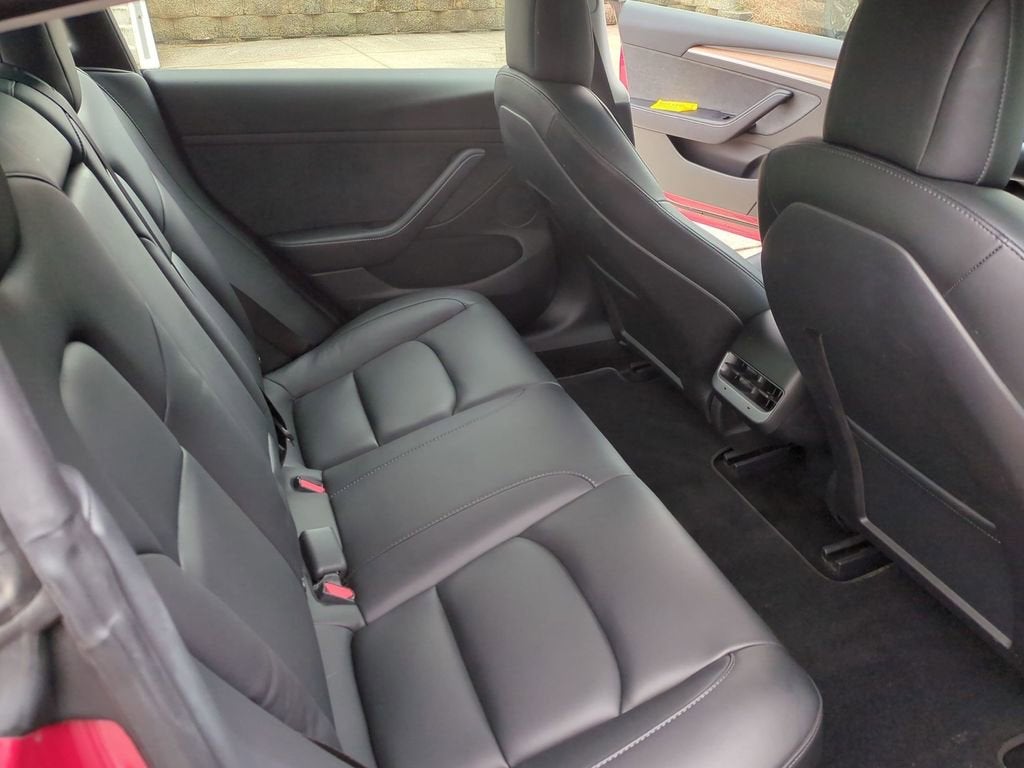 2022 Tesla Model 3 RWD