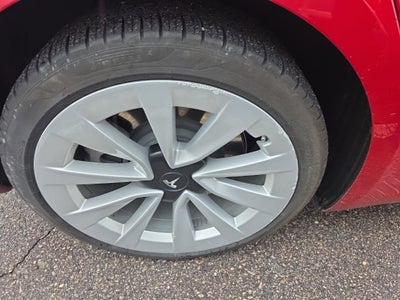 2022 Tesla Model 3 RWD