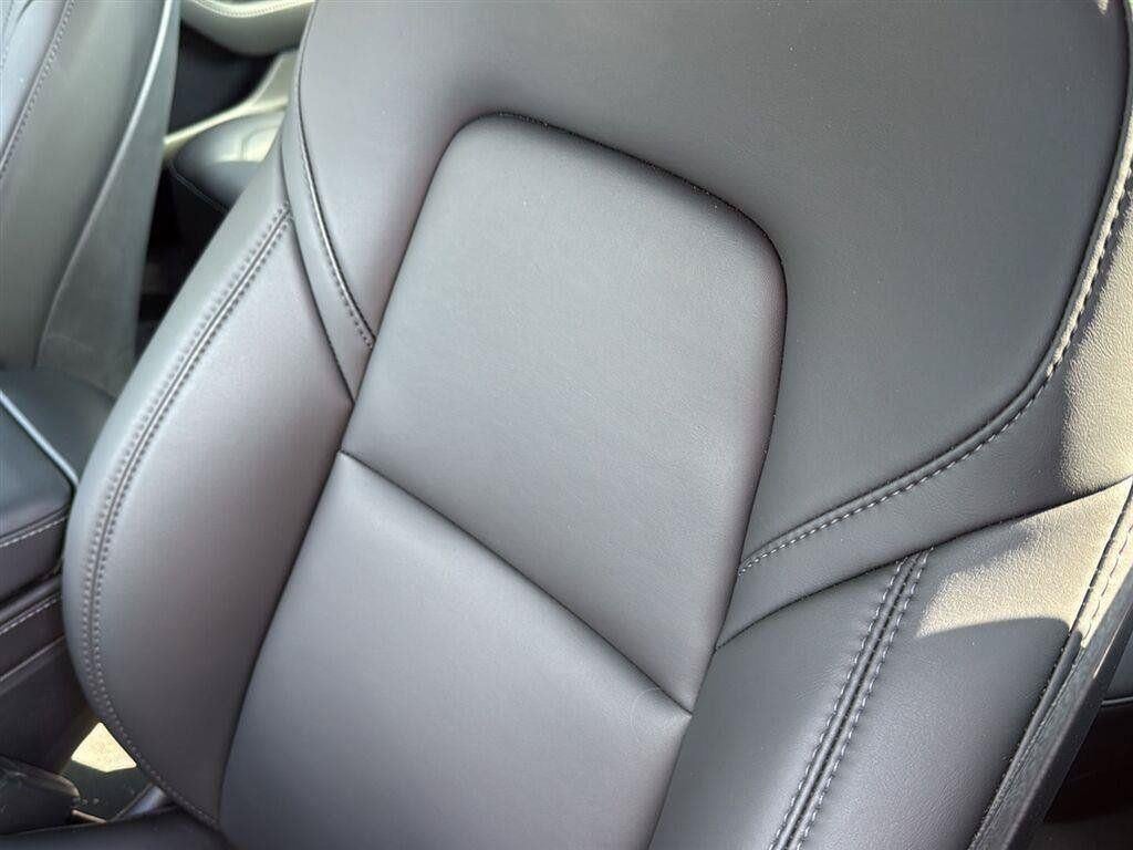 2023 Tesla Model 3 RWD