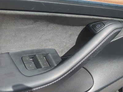 2023 Tesla Model 3 RWD