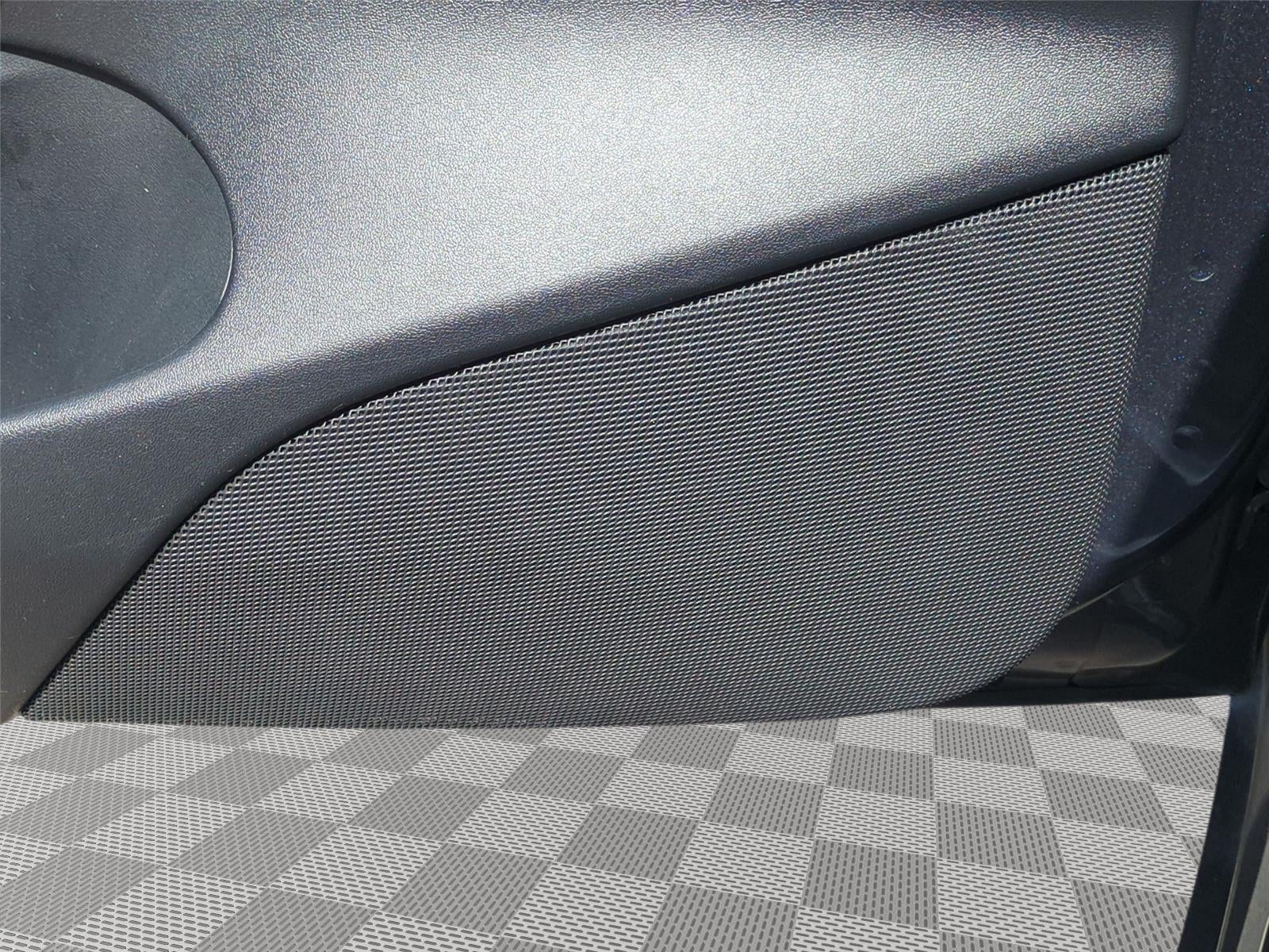2023 Tesla Model 3 RWD