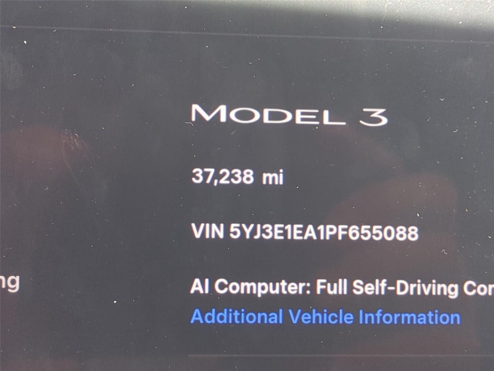 2023 Tesla Model 3 RWD