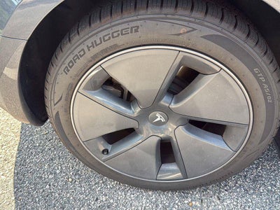 2023 Tesla Model 3 RWD