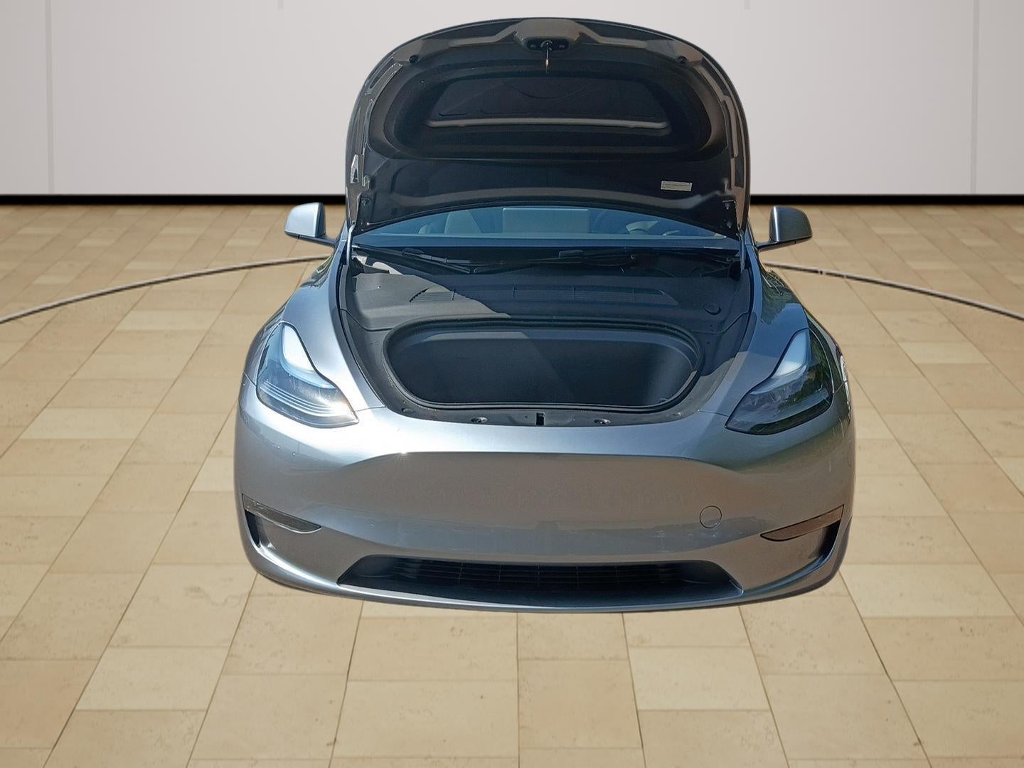 2025 Tesla Model Y Performance