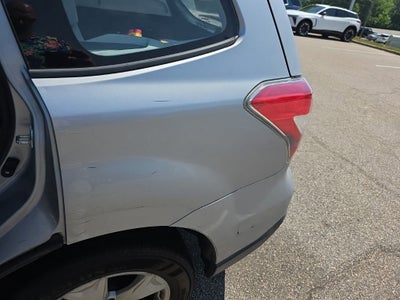 2015 Subaru Forester 2.5i