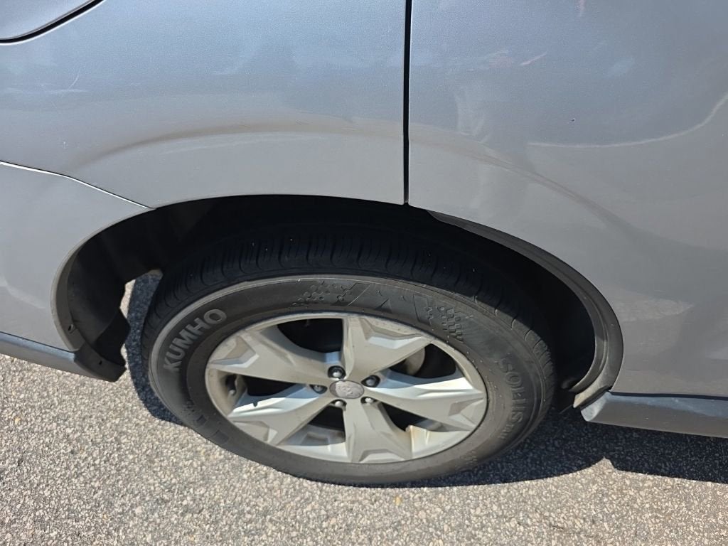 2015 Subaru Forester 2.5i