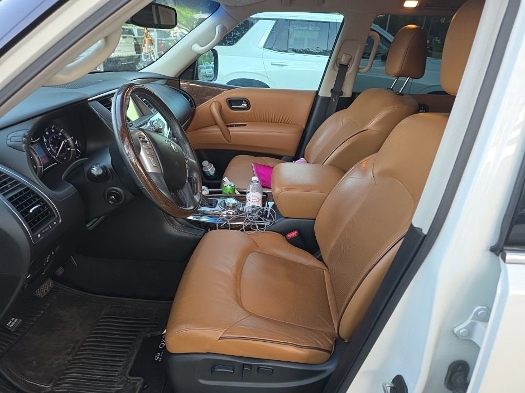 2016 INFINITI QX80 Base