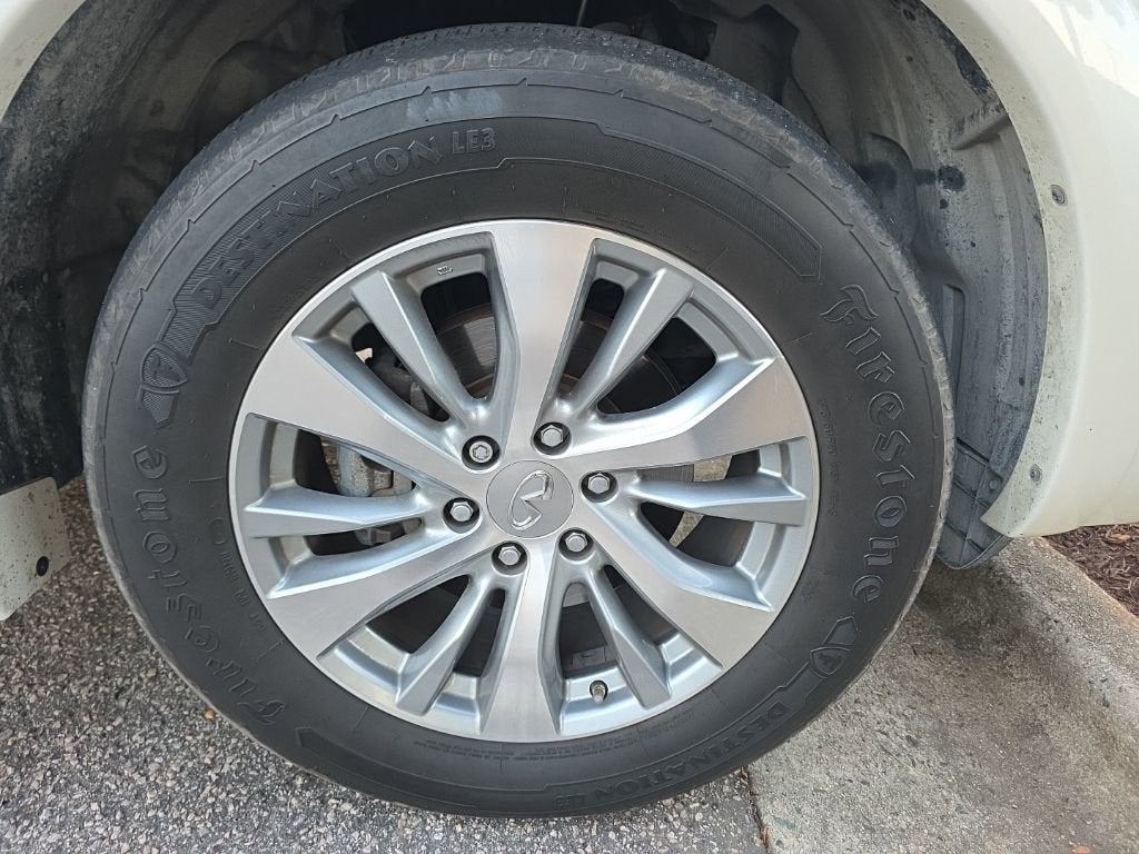 2016 INFINITI QX80 Base