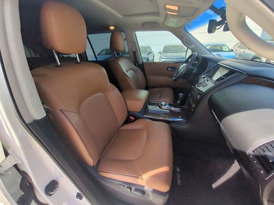 2016 INFINITI QX80 Base