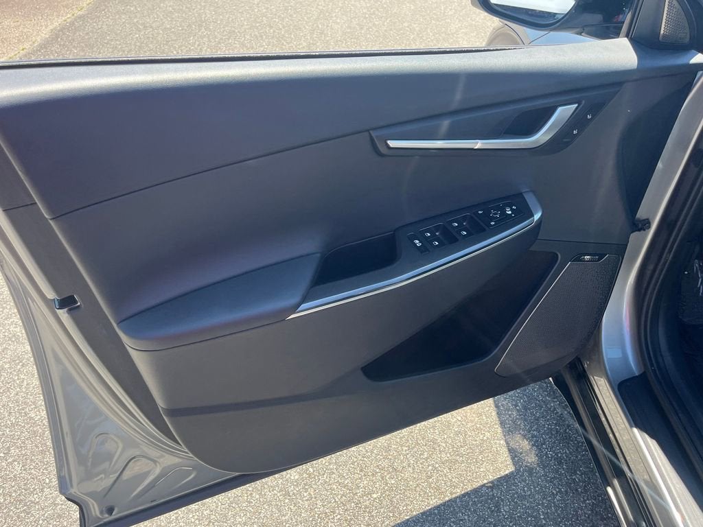 2022 Kia EV6 Wind