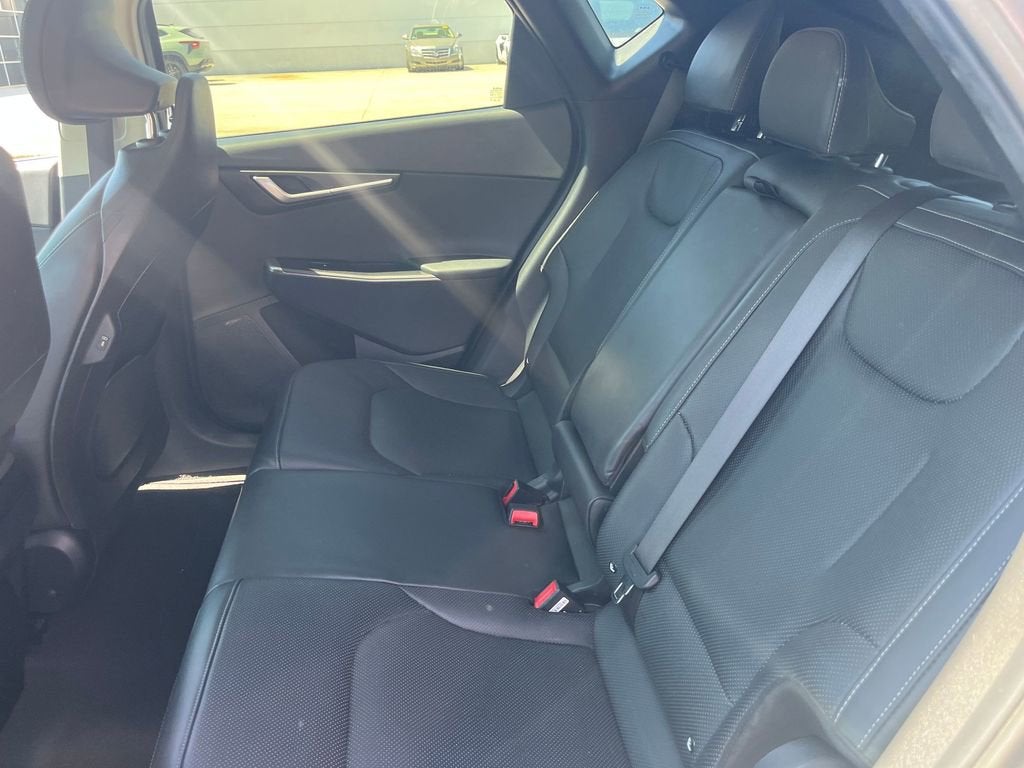 2022 Kia EV6 Wind
