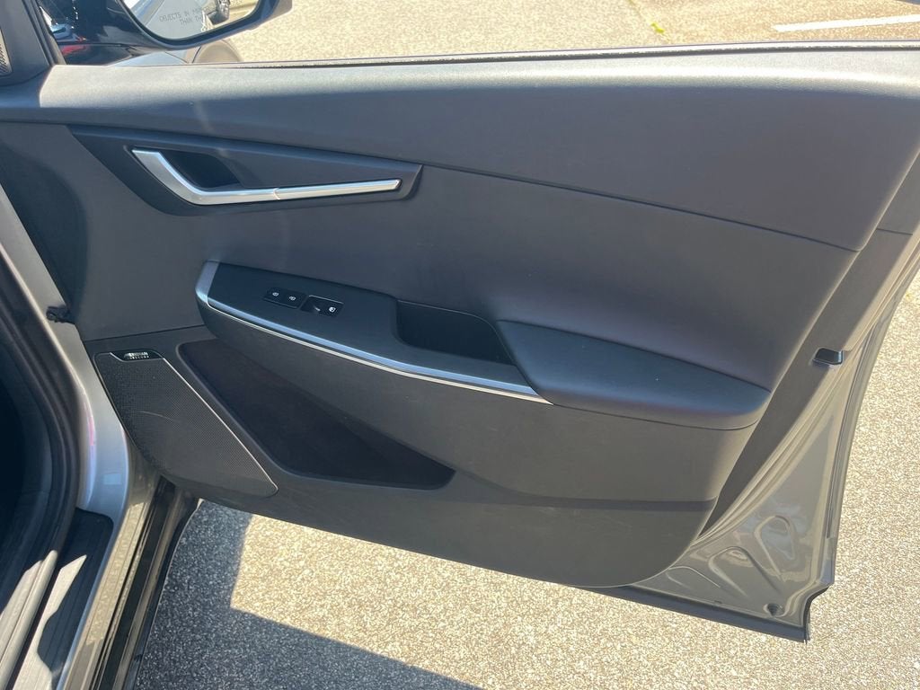 2022 Kia EV6 Wind