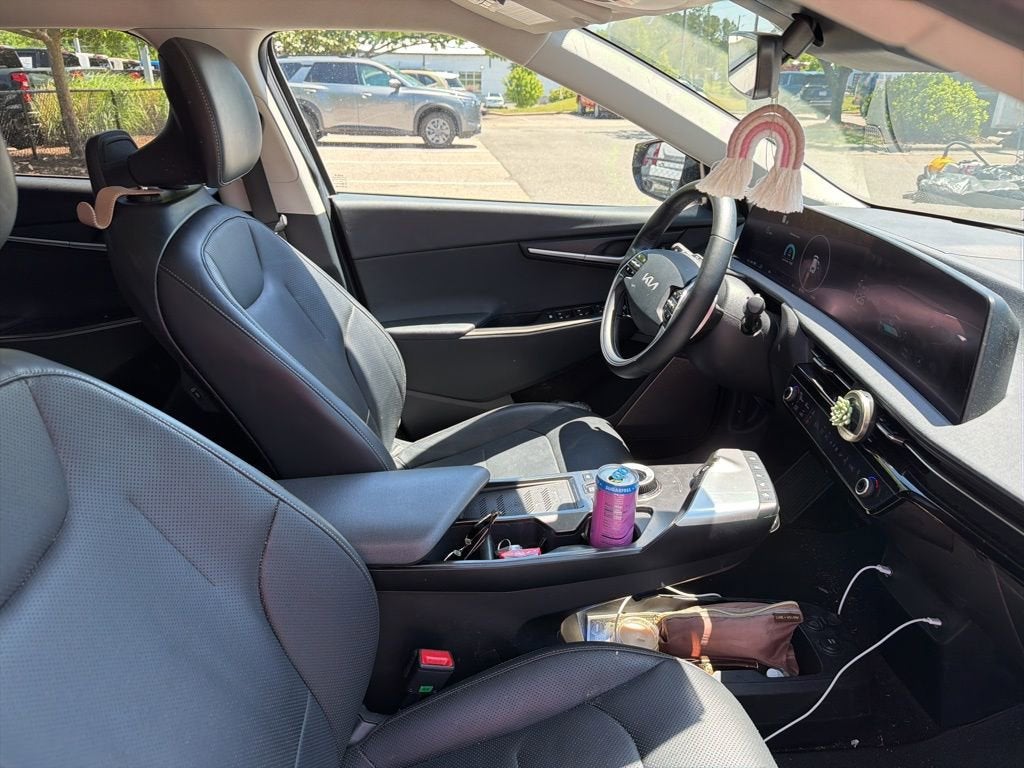 2022 Kia EV6 Wind
