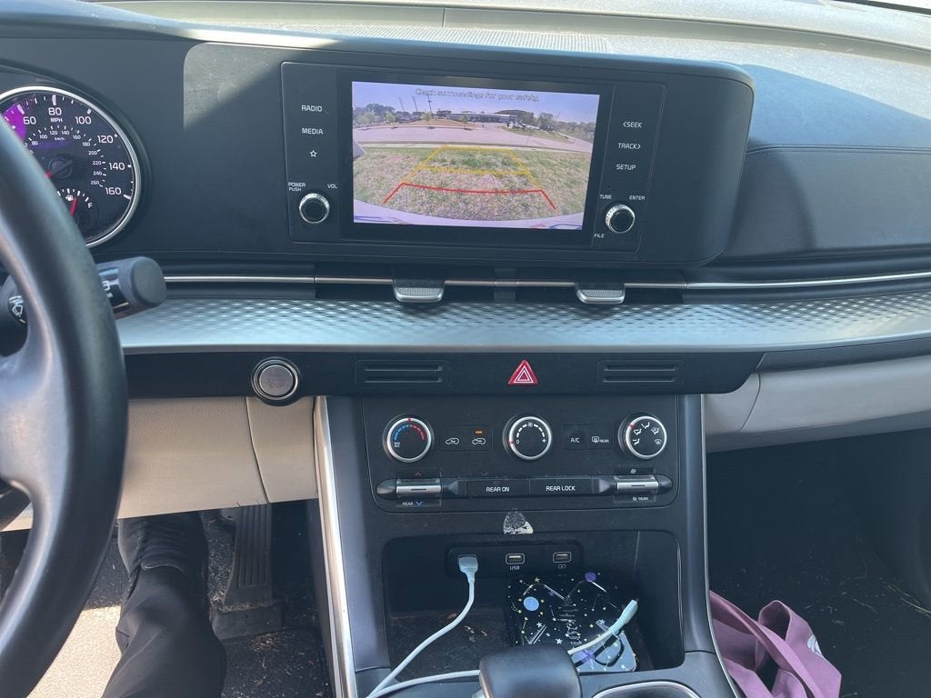 2022 Kia Carnival MPV LX Seat Package