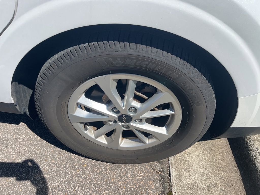 2022 Kia Carnival MPV LX Seat Package