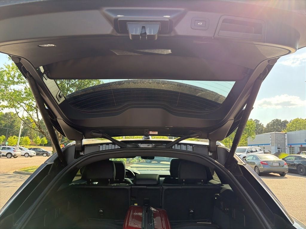 2025 Land Rover Range Rover Velar P250 Dynamic SE