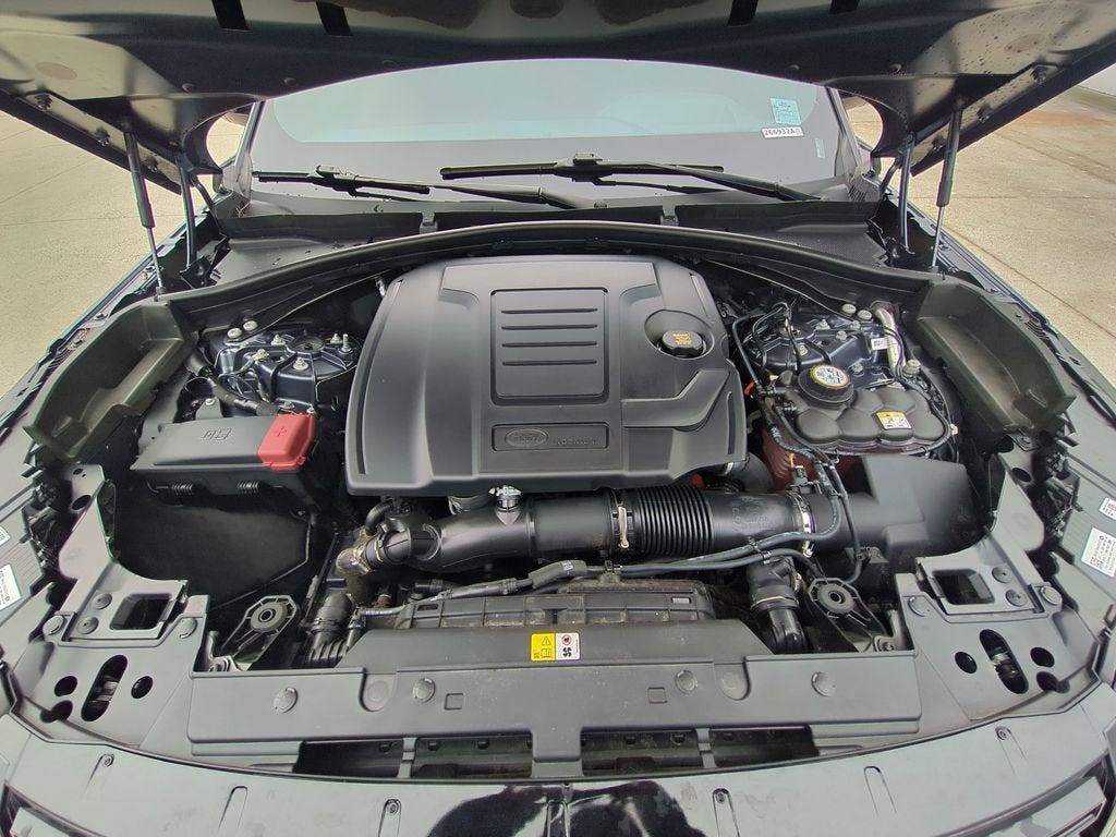 2025 Land Rover Range Rover Velar P250 Dynamic SE