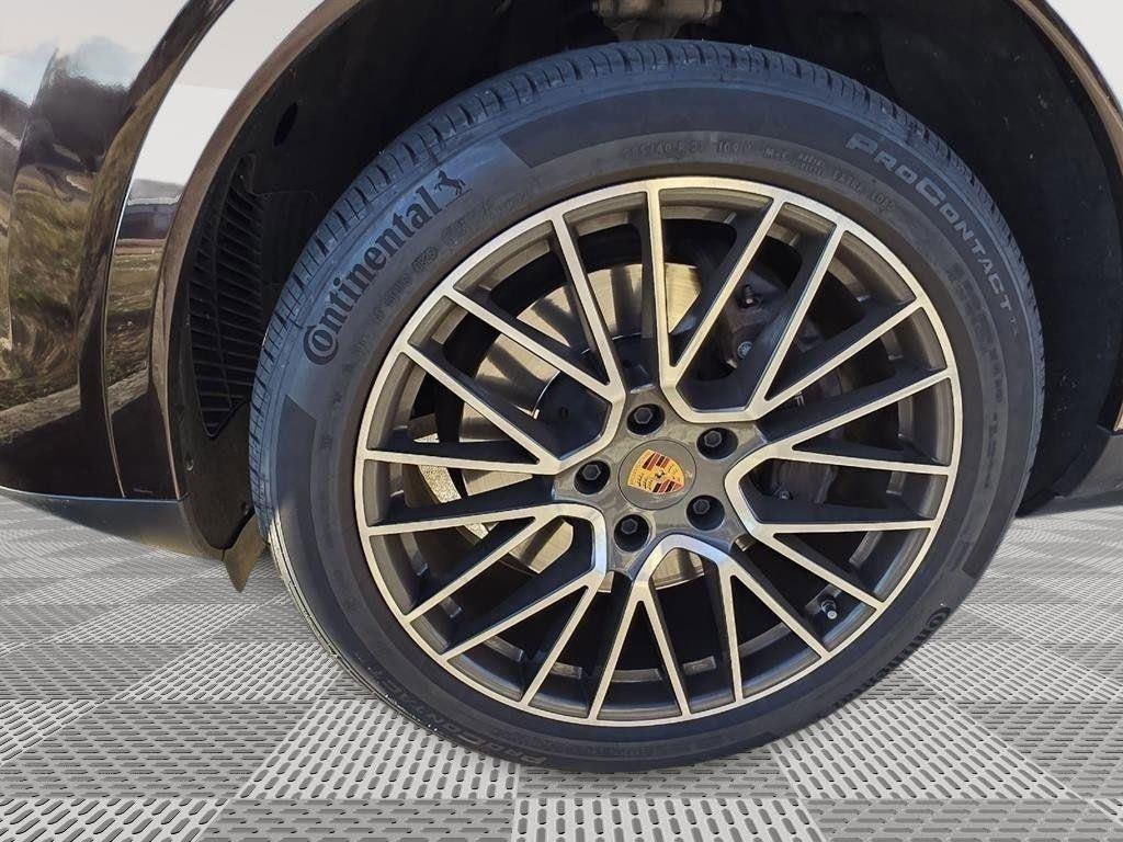 2023 Porsche Cayenne AWD