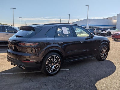 2023 Porsche Cayenne AWD
