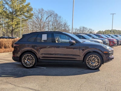 2023 Porsche Cayenne AWD